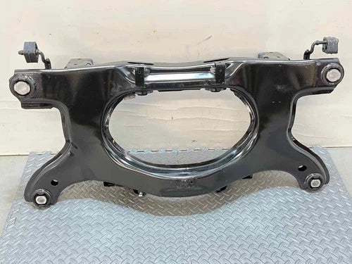 2012 - 2019 LAND ROVER EVOQUE REAR SUBFRAME UNDERCARRIAGE CROSSMEMBER OEM