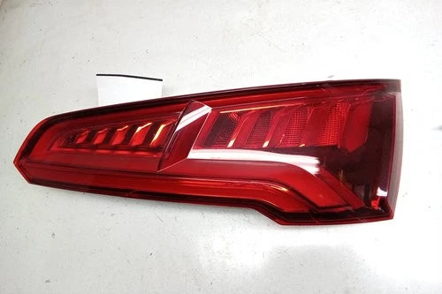 18 2018 Audi SQ5 Passenger RH Lid Mounted Tail Light Lamp OEM
