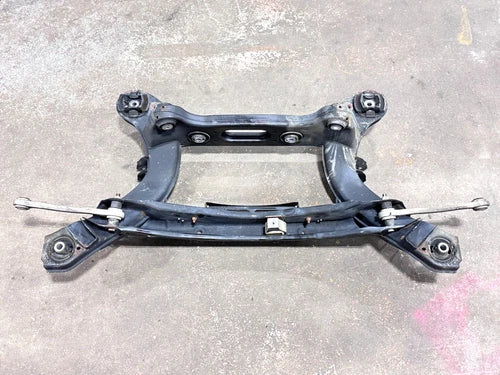 2008-2014 MERCEDES-BENZ W204 C300 C350 C250 C63 REAR SUBFRAME CROSSMEMBER OEM