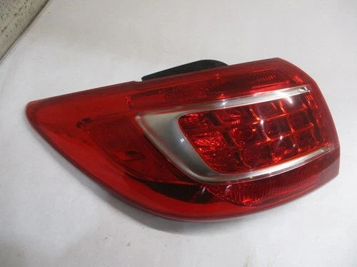 Kia Sportage LH Driver Outer Tail Brake Light Lamp OEM OEM
