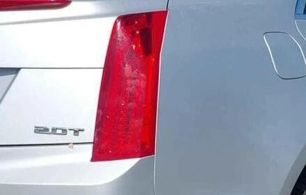 2013-2019 Cadillac ATS Sedan Passenger RH Quarter Mounted Tail Light Lamp OEM