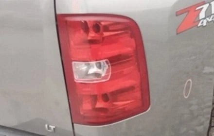 07-13 Chevrolet Silverado 1500 Rear Right Passenger Tail Light Lamp OEM OEM