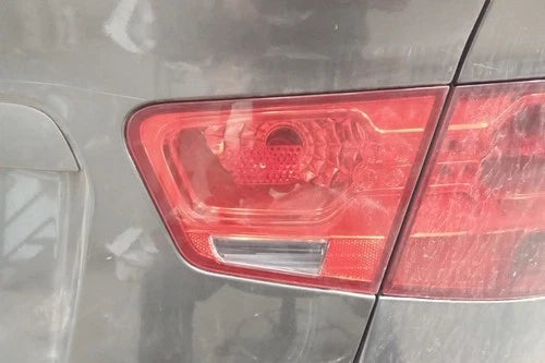 2010 2011 2012 2013 Kia Forte Sedan Passenger RH Lid Mounted Tail Light Lamp OEM