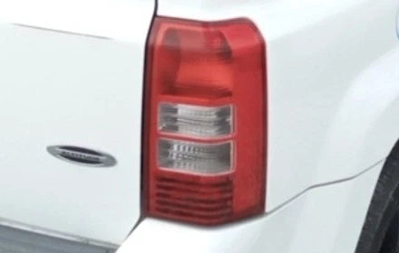 08-17 Jeep Patriot Right Passenger Quarter Mounted Tail Light Lamp OEM OEM