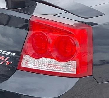 2009-2010 Dodge Charger Passenger RH Tail Light Lamp OEM OEM