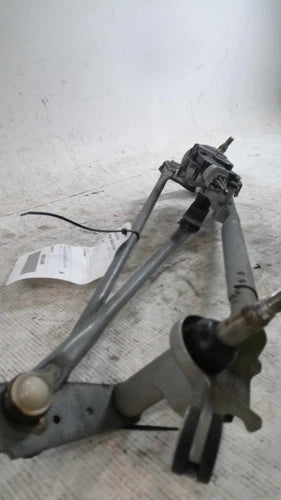 Used Windshield Wiper Motor fits: 2019 Jaguar E-pace Grade A