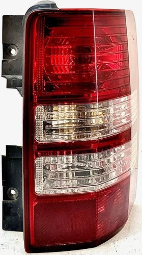 2008-2012 Jeep Liberty Passenger RH Tail Light Lamp OEM