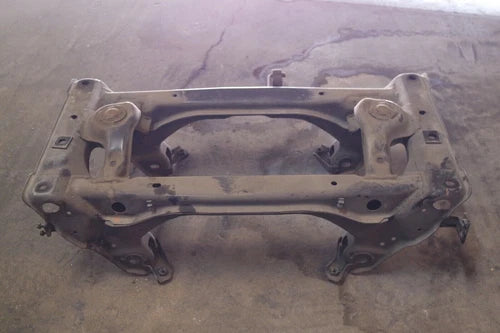 90-97 MAZDA MX-5 MIATA OEM REAR CROSS MEMBER SUBFRAME SUB FRAME SUPPORT