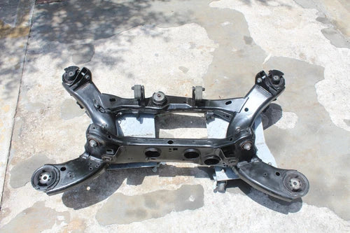2011-2014 Dodge Challenger RT oem rear subframe cradle crossmember assembly 5.7L