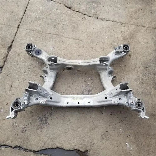 2003-2007 INFINITI G35 REAR Crossmember Subframe Assembly OEM