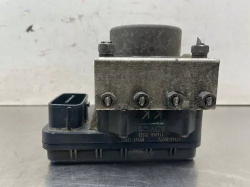 Toyota Corolla 2012 2013 ABS Anti-Lock Brake Actuator Pump w/Module OEM