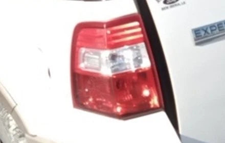 07-17 Ford Expedition Left Driver Quarter Mounted Tail Light Lamp OEM OEM