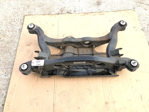 2014-2019 MERCEDES CLA250 C117 2.0L REAR SUBFRAME CROSSMEMBER OEM