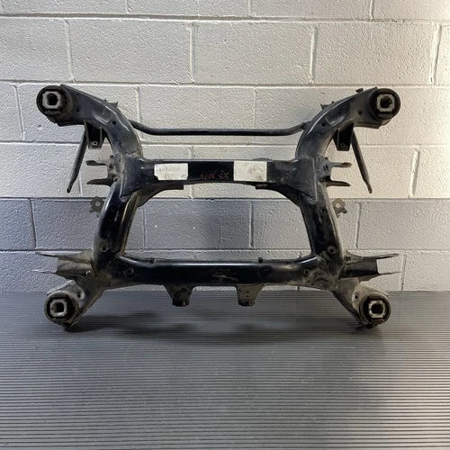 2007-2019 BMW X5 E70 X5 F15 X6 Rear Subframe With Stabilizer 6863815 OEM