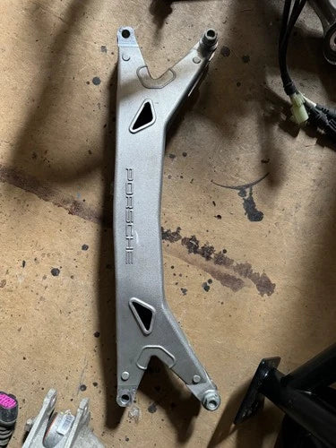 2014-2018 Porsche 911 991 GT3 Rear Center Subframe Crossmember Brace Mount -22-A