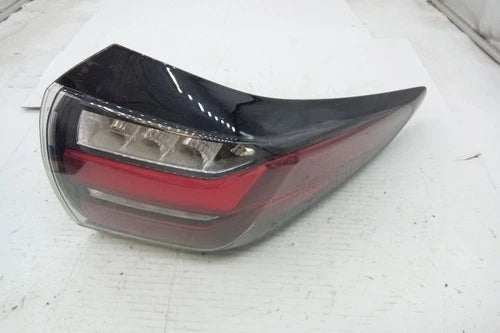2020 Nissan Murano Passenger RH Tail Lamp Quarter Panel Mounted OEM