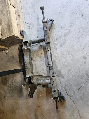 07-17 Patriot 07-12 Caliber FWD Rear Crossmember Subframe Frame 07-16 Compass OE