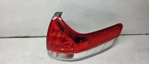 13 2013 Toyota Sienna Passenger RH Taiol Light Lamp OEM