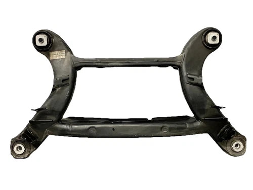 ✅2017 C63 S Rear Subframe Suspension Crossmember MERCEDES OEM 2015-2021