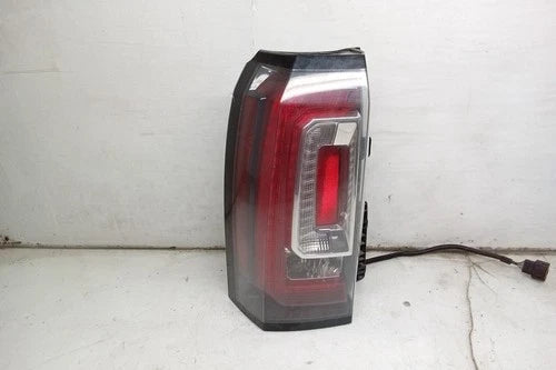 15 2015 GMC Yukon 1500 Driver LH Tail Light Lamp OEM
