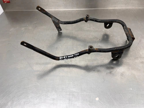 86 - 88 Suzuki GSXR 1100 750 Rear Fender Rear Grip Subframe OEM E9706