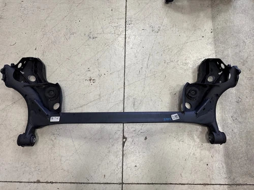 ☑️ Crossmember Axle Subframe Beam 1.3L Rear AWD |CHEVY TRAILBLAZER 2022 OEM