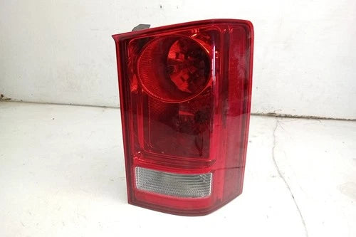 14 v2014 Honda Pilot Passenger RH Tail Light Lamp OEM