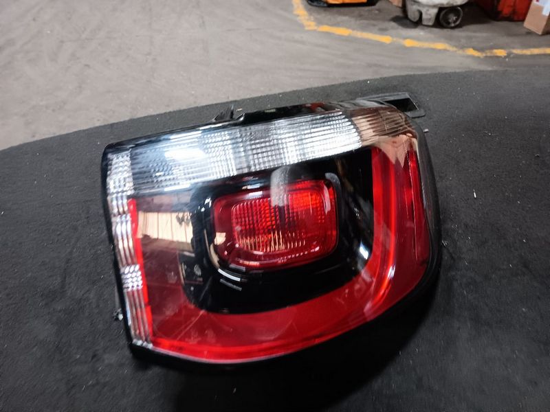 2019-2024 Jeep Compass Tail Lamp Assembly incandecent