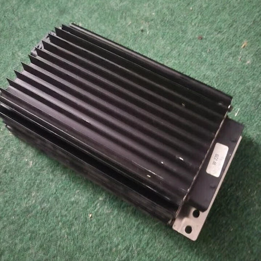 04 - 06 MERCEDES W220 S430 S500 RADIO AUDIO AMPLIFIER AMP 2208273042 OEM 231940