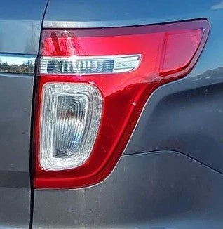 2011-2015 Ford Explorer RH Passenger Tail Light Lamp OEM