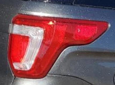 2016-2019 Ford Explorer RH Passenger Tail Light Lamp OEM