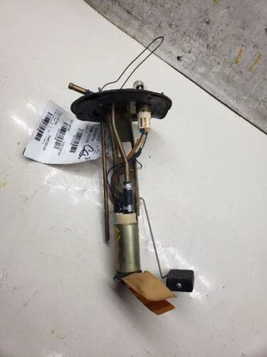 Fuel Pump Assembly XL-7 Fits 2001-2002 Suzuki VITARA