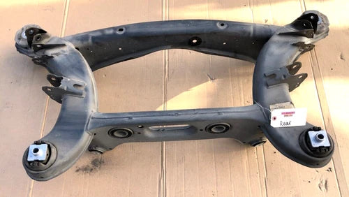 2015-2023 MERCEDES W205 C300 C400 REAR SUSPENSION CROSSMEMBER SUBFRAME OEM.