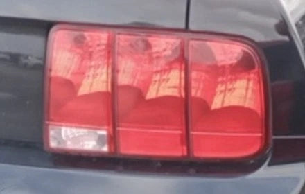 05-09 Ford Mustang Right Passenger Quarter Mounted Tail Light Lamp OEM OEM