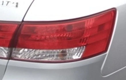 06-08 Hyundai Sonata Right Passenger Quarter Mounted Tail Light Lamp OEM OEM