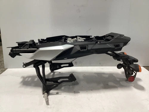 19-21 Yamaha TRACER 900 GT SUBFRAME SUB FRAME FAIRINGS REAR BACK TAIL PEGS OEM