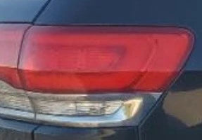 2014-2021 Jeep Grand Cherokee RH Passenger Quarter Panel Mounted Tail Light