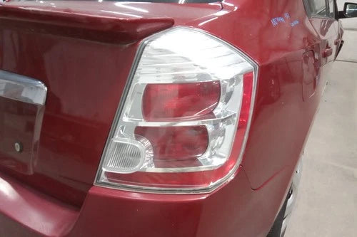2010 2011 2012 Nissan Sentra Passenger RH Quarter Mounted Tail Light Lamp OEM