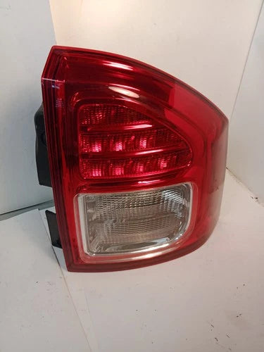 2011-2013 Jeep Compass Tail Lamp Light Passenger RH Side OEM