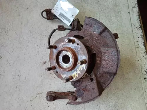2005-2009 Hyundai Tucson Driver Left Front Spindle Knuckle OEM