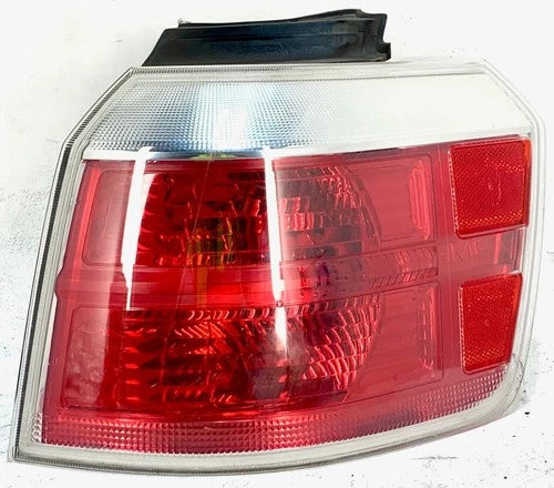 2013-2017 GMC Terrain Denali Passenger RH Tail Light Lamp Quarter Mounted OEM