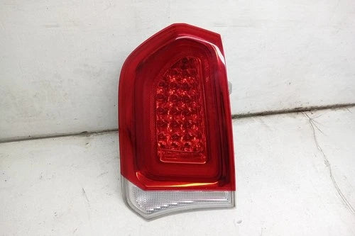 18 2018 Chrysler 300 Driver LH Tail Light Lamp L.E.D OEM