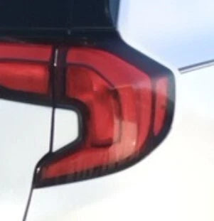18-21 GMC Terrain Right Passenger Quarter Mounted Tail Light Lamp OEM OEM