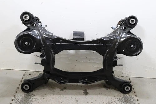 2017 - 2024 LAND ROVER DISCOVERY REAR SUBFRAME UNDERCARRIAGE CROSSMEMBER OEM