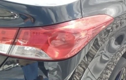 11-13 Hyundai Elantra Right Passenger Quarter Mounted Tail Light Lamp OEM OEM