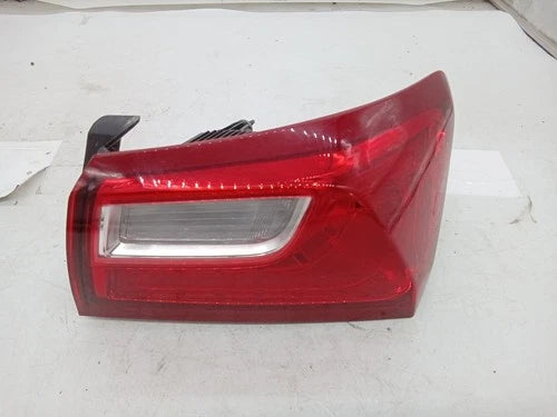 2017 Chevrolet Malibu Passenger RH Tail Lamp Assembly OEM