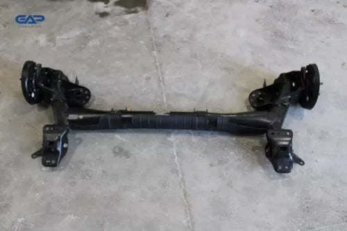 2021 - 2023 HYUNDAI ELANTRA FWD REAR SUSPENSION SUBFRAME LOADED AXLE BEAM OEM