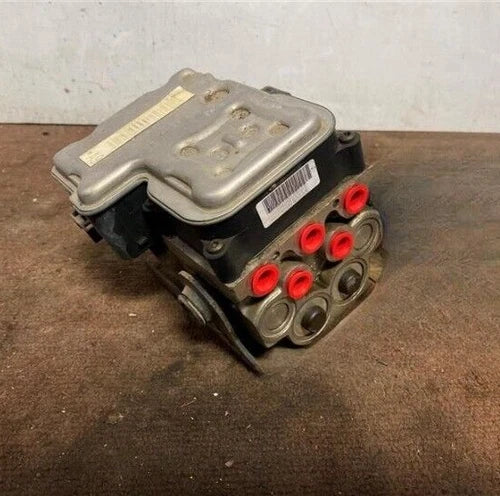 01-02 GMC Truck-Yukon XL1500 6.0 L  ABS Anti-Lock Brake Pump Assembly Denali OEM