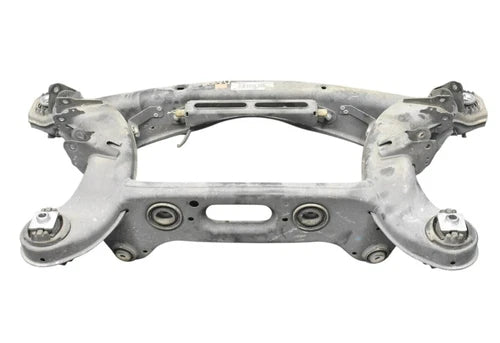 10-13 Mercedes E350 E550 Rear Suspension Subframe Crossmember 2073504601 Oem
