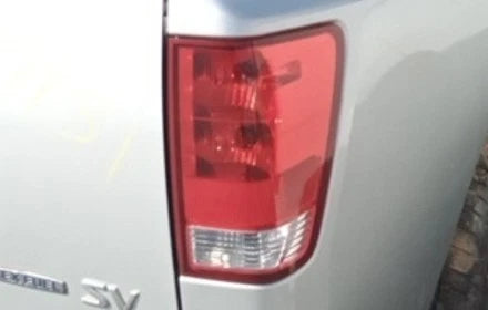 04-15 Nissan Titan Rear Right Passenger Tail Light Lamp OEM OEM